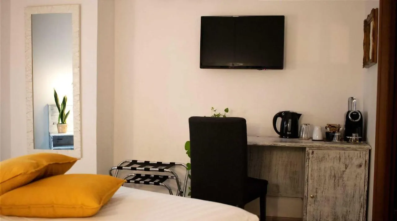 In Trastevere House Rome Bed & Breakfast
